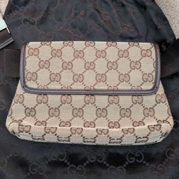 GUCCI GG Canvas Jackie Belt Bag - Picture 7 of 14